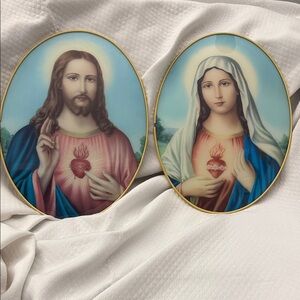 Vintage set Sacred Heart of Jesus and Immaculate Heart of Mary, convex glass
